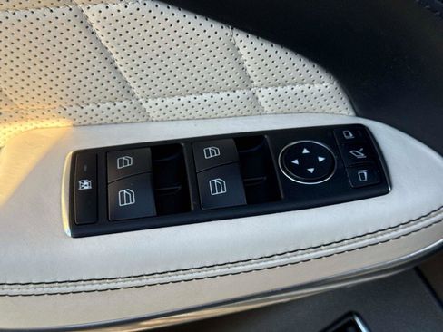 Used 2014 Mercedes-Benz GL 550 GL 550 image 21