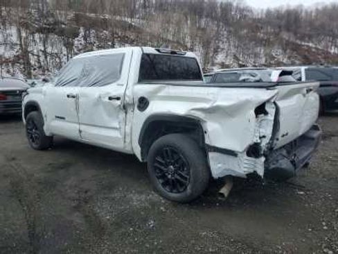 Used 2024 Toyota Tundra Limited AWD/4WD image 3
