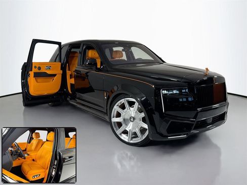 Used 2026 Rolls-Royce Cullinan image 2