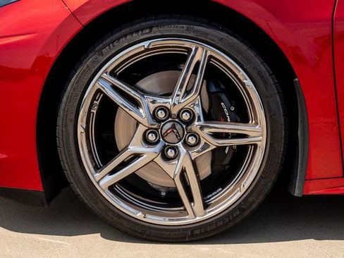 Used 2022 Chevrolet Corvette Stingray Premium Conv w/ Z51 Performance Package RWD image 6