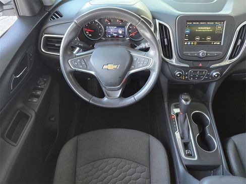 Used 2019 Chevrolet Equinox LT image 12