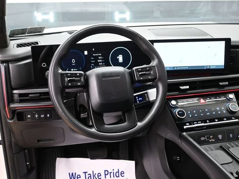 Used 2025 Hyundai Santa Fe Calligraphy FWD image 24