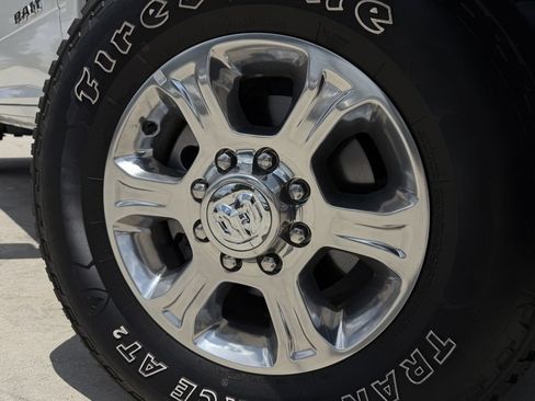 Used 2024 RAM 2500 Big Horn AWD/4WD image 12