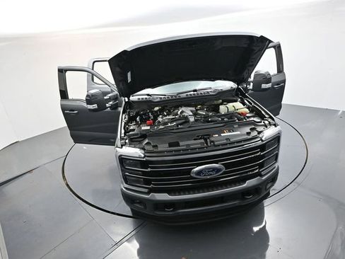 New 2026 Ford F250 Platinum AWD/4WD image 35