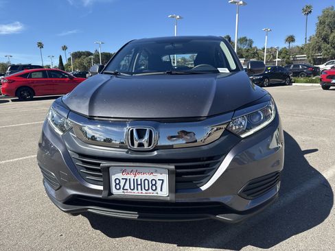 Certified 2022 Honda HR-V LX image 8