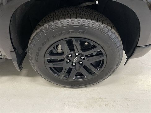 Certified 2025 Chevrolet Silverado 1500 RST w/ Convenience Package II image 14