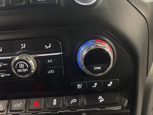 Used 2020 GMC Sierra 1500 AT4 w/ AT4 Premium Package image 22