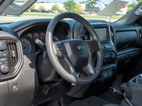 Used 2020 Chevrolet Silverado 1500 Custom Trail Boss w/ Custom Convenience Package AWD/4WD image 10