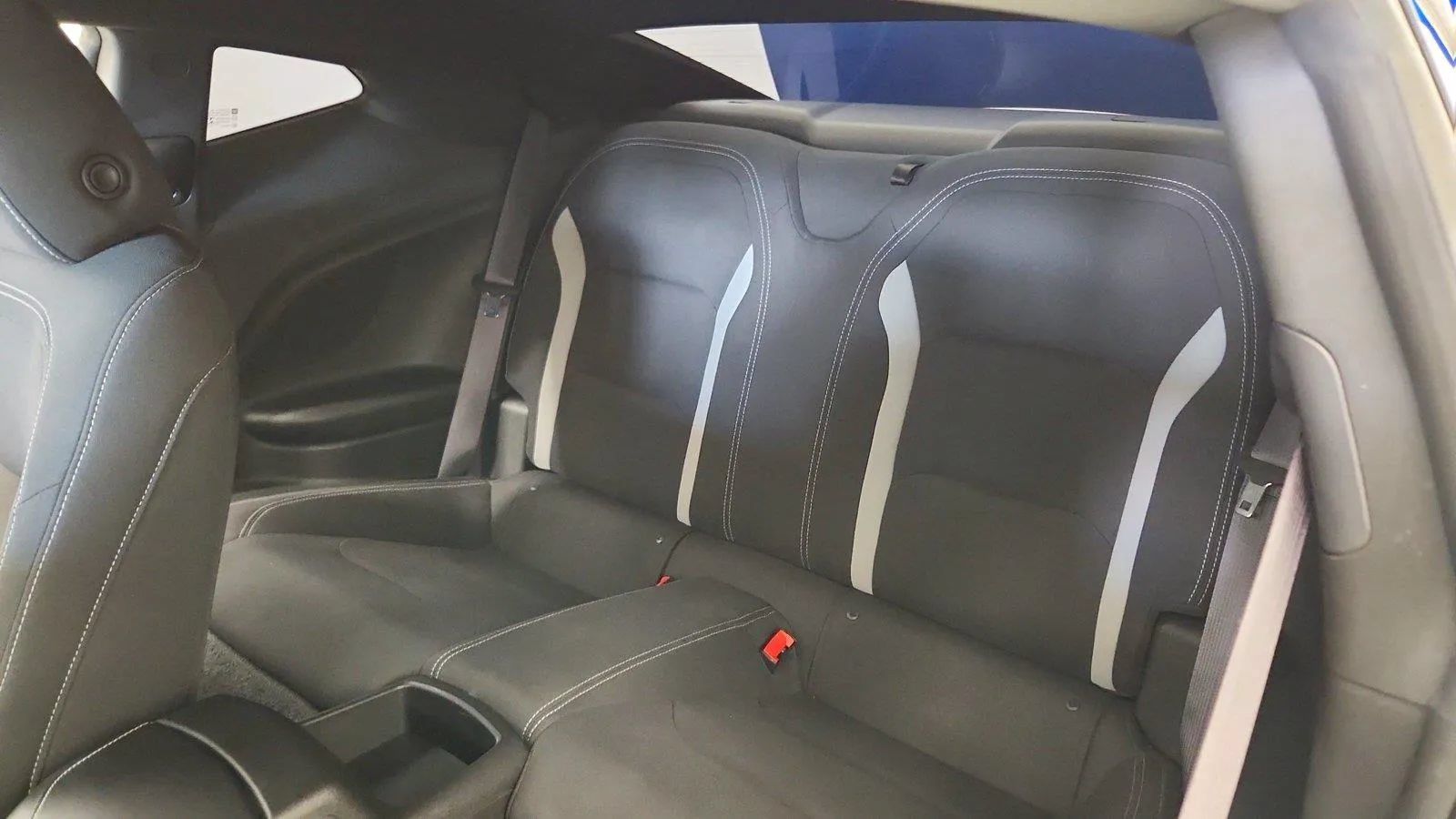 Used 2017 Chevrolet Camaro LT w/ Technology Package RWD image 21