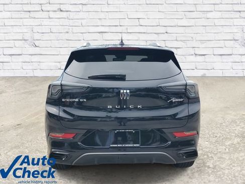 Used 2024 Buick Encore GX Avenir FWD image 3