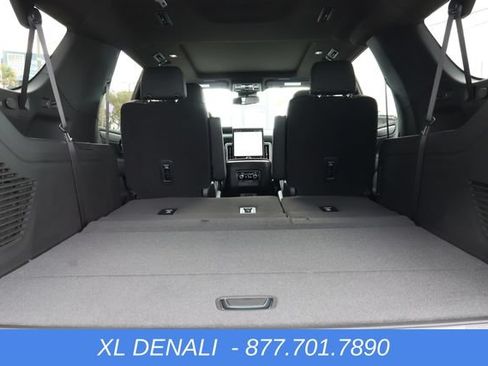 New 2026 GMC Yukon XL Denali w/ Sun & Power Step Package AWD/4WD image 23