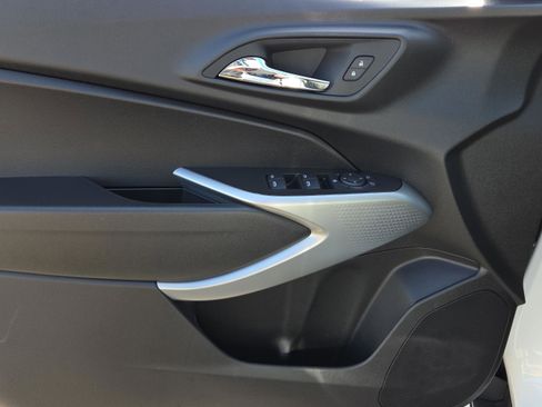 New 2026 Chevrolet Trax LS w/ LS Convenience Package image 16