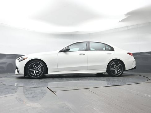 Used 2023 Mercedes-Benz C 300 4MATIC Sedan image 30