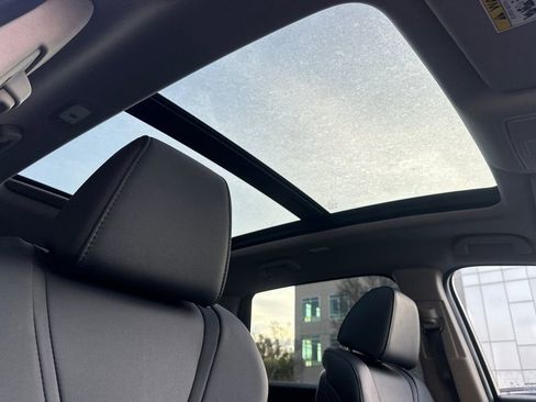 Certified 2024 Acura MDX SH-AWD image 19