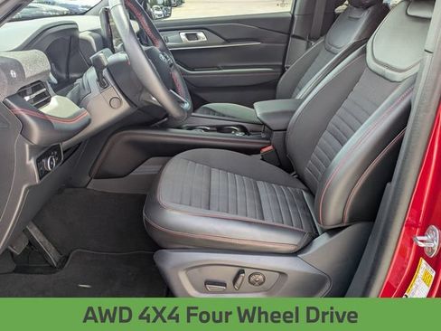 Used 2025 Ford Explorer ST-Line w/ Premium Package AWD/4WD image 15