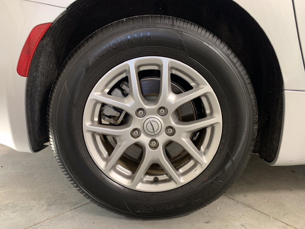 Used 2026 Chrysler Pacifica Select FWD image 28