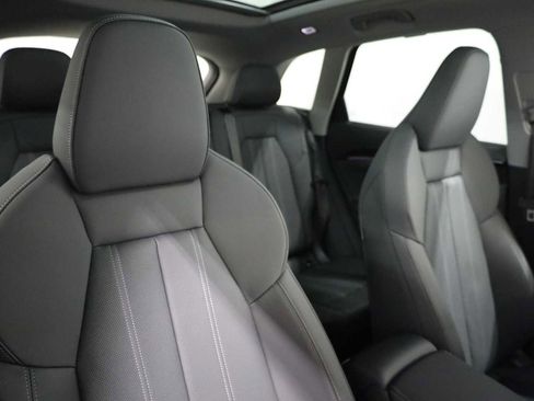 New 2025 Audi Q5 Premium Plus image 21