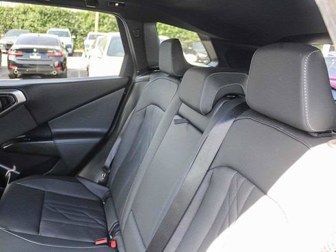 Used 2025 BMW X3 xDrive30i w/ M Sport Package image 18