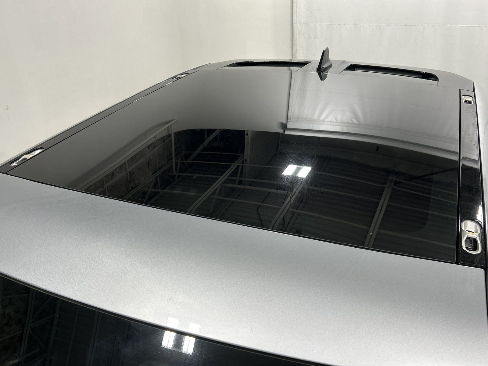 Used 2022 Rivian R1T Adventure AWD/4WD image 13