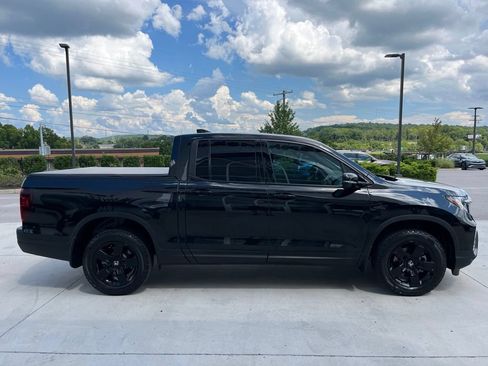 Used 2025 Honda Ridgeline Black Edition image 24
