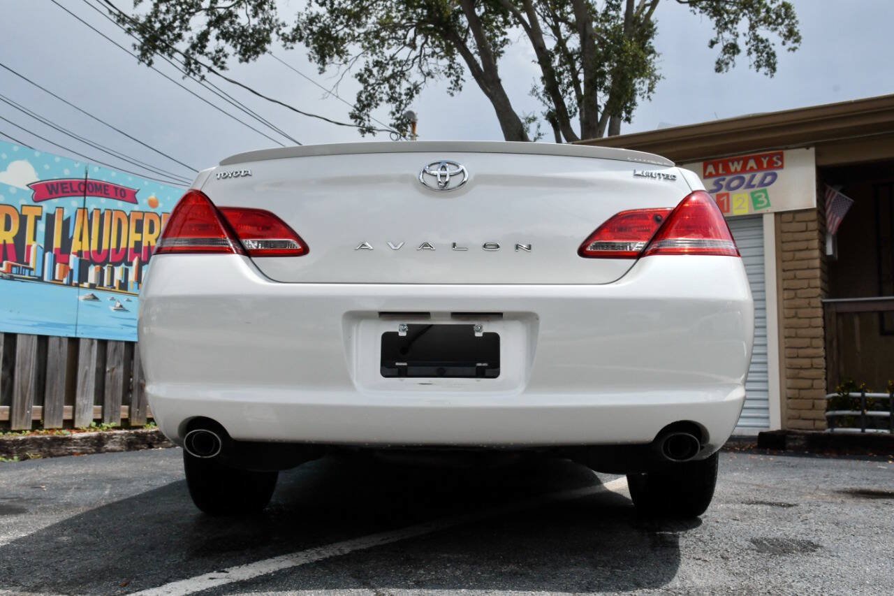 Used 2007 Toyota Avalon Touring FWD image 31
