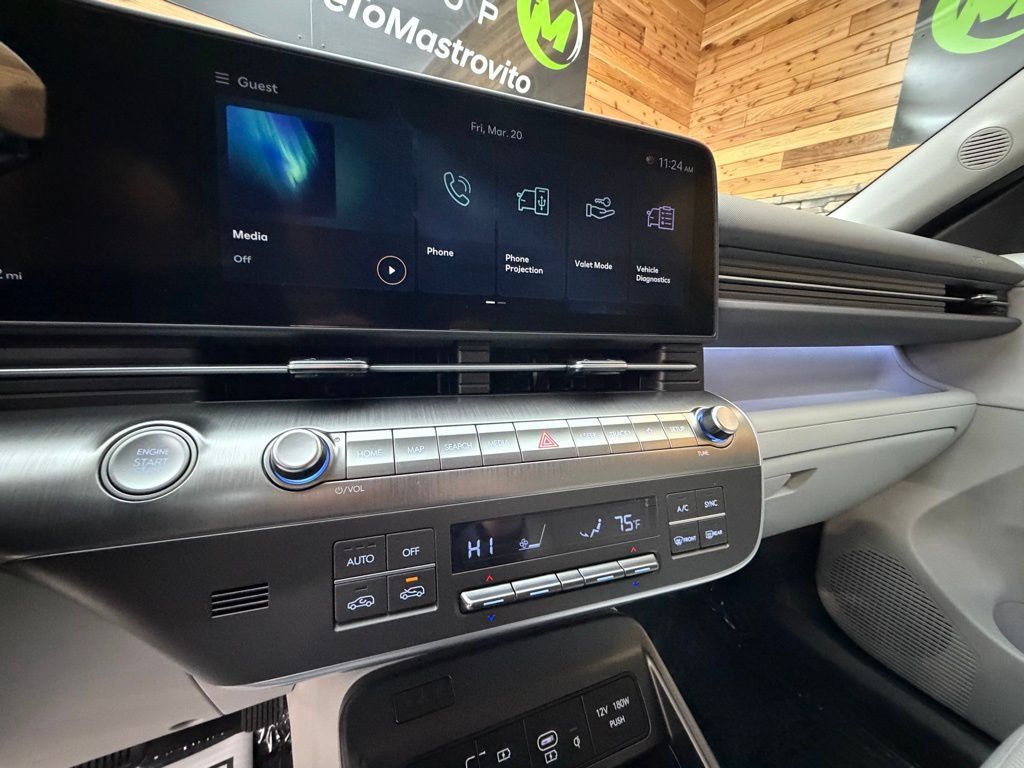 Certified 2026 Hyundai Kona SEL Premium AWD/4WD image 18