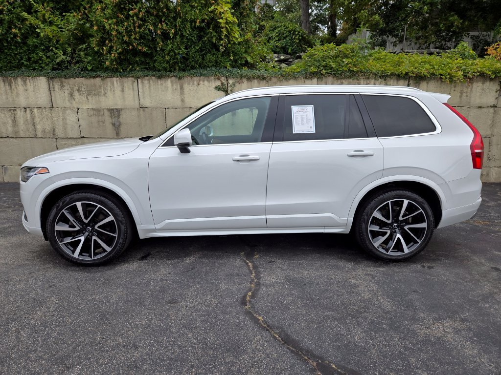 Used 2021 Volvo XC90 T6 Momentum w/ Advanced Package AWD/4WD image 2