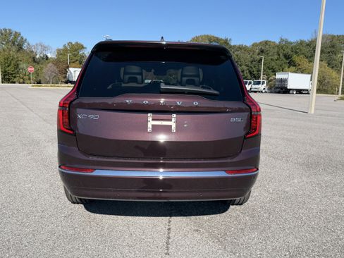 New 2026 Volvo XC90 B5 Plus image 4