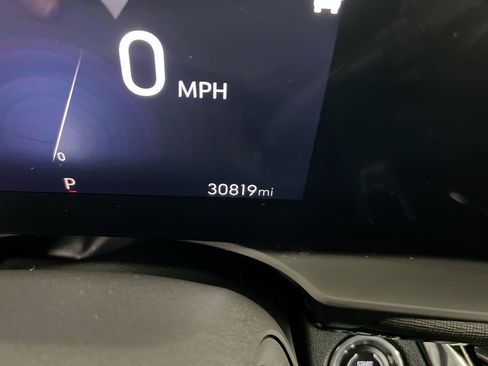 Used 2024 Buick Envista Sport Touring w/ Convenience I Package image 13