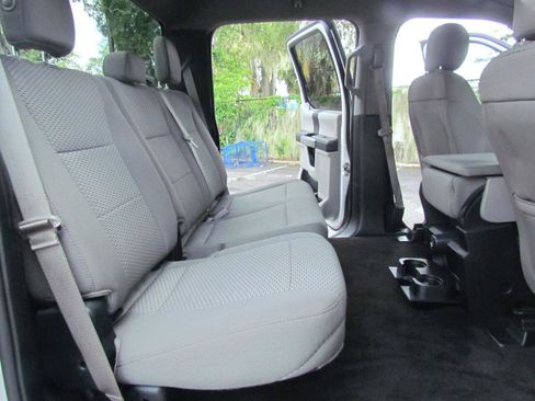 Used 2018 Ford F150 XLT RWD image 27