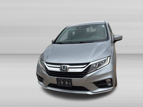 Used 2018 Honda Odyssey EX image 9