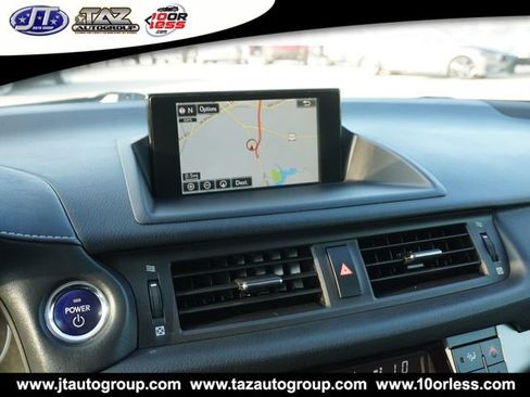 Used 2015 Lexus CT 200h w/ Navigation Package FWD image 15