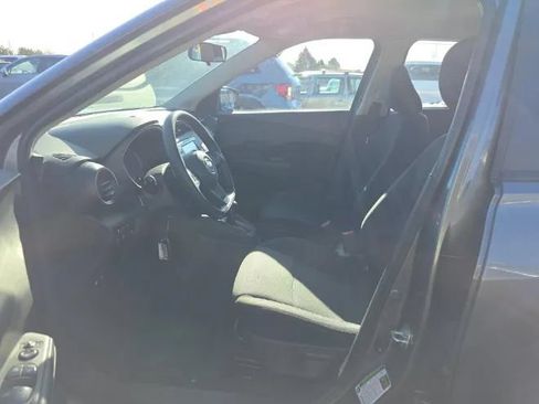 Used 2023 Nissan Kicks S FWD image 8
