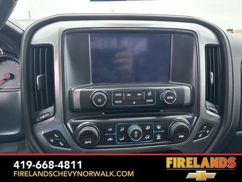 Used 2017 Chevrolet Silverado 2500 LTZ image 23