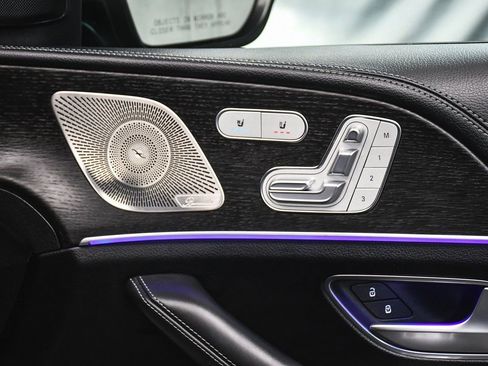 Used 2024 Mercedes-Benz GLE 53 AMG 4MATIC Coupe image 18