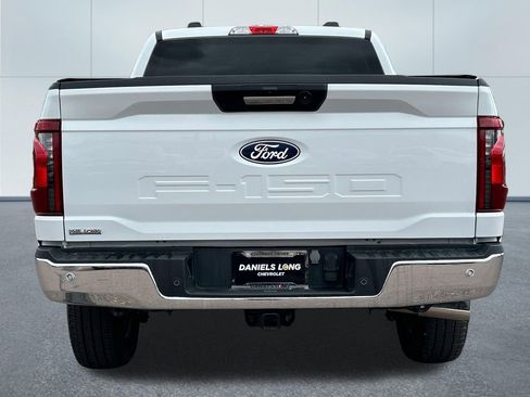 Used 2024 Ford F150 XLT w/ Tow/Haul Package AWD/4WD image 4