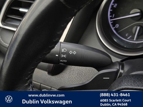 Used 2023 Toyota Camry SE image 22