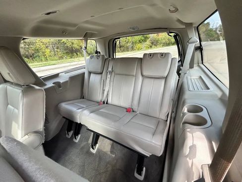 Used 2013 Ford Expedition EL Limited RWD image 14