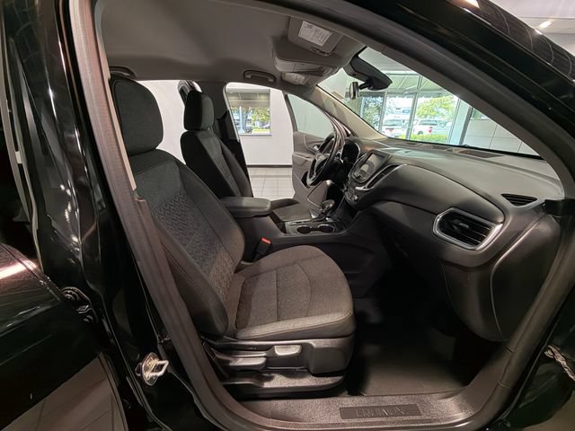 Used 2024 Chevrolet Equinox LT AWD/4WD image 13