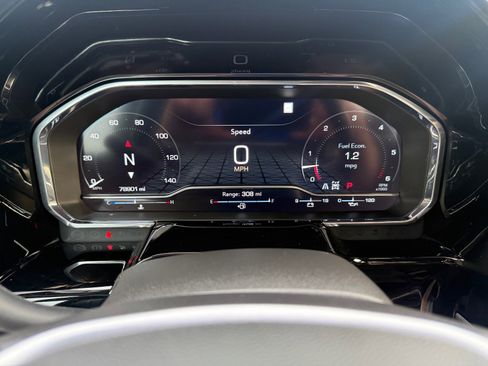 Used 2023 GMC Sierra 1500 SLT w/ SLT Convenience Package image 23