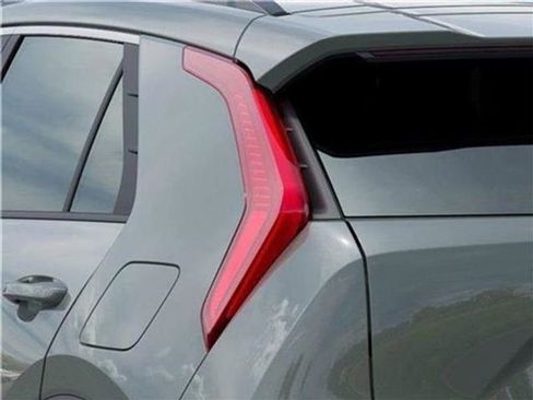 New 2025 Kia Niro EX w/ EX Cold Weather Package image 38