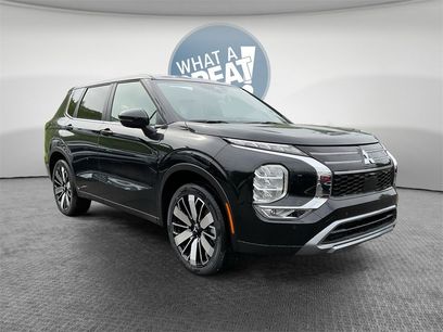 New 2025 Mitsubishi Outlander SE