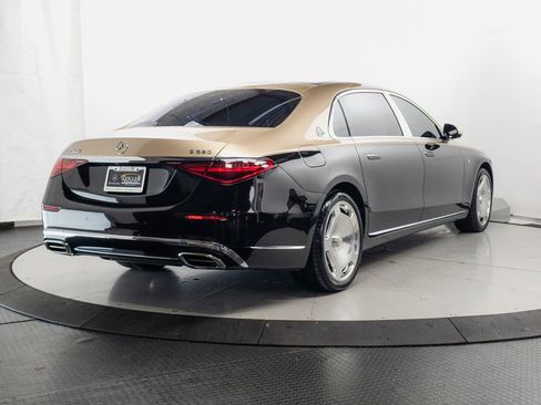 Used 2024 Mercedes-Benz Maybach S 680 4MATIC image 37