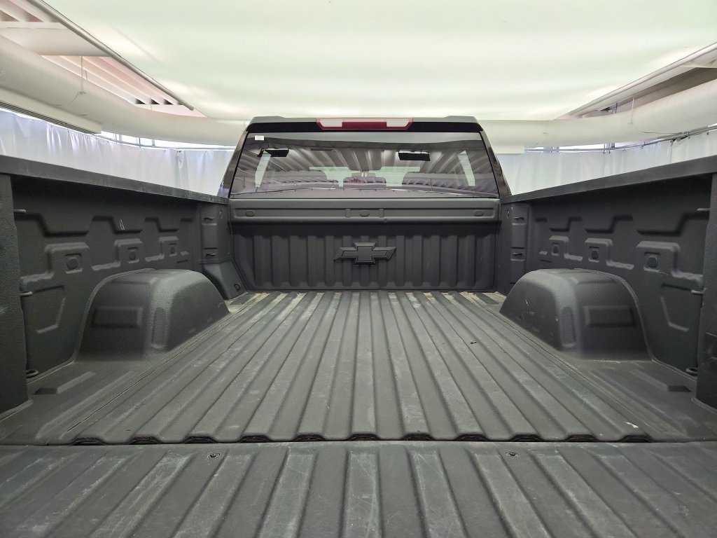 Used 2021 Chevrolet Silverado 1500 Custom Trail Boss w/ Midnight Edition AWD/4WD image 25