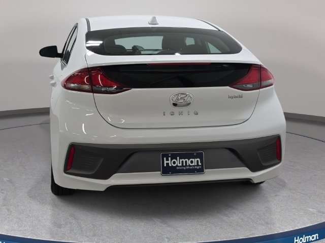 Used 2020 Hyundai Ioniq SE FWD image 7