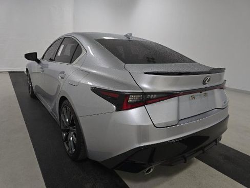 Used 2022 Lexus IS 350 F Sport image 4