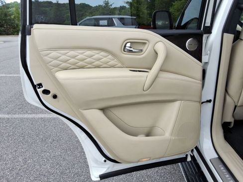 Used 2022 INFINITI QX80 Sensory w/ Cargo Package RWD image 18
