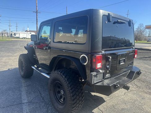 Used 2010 Jeep Wrangler Sport image 5