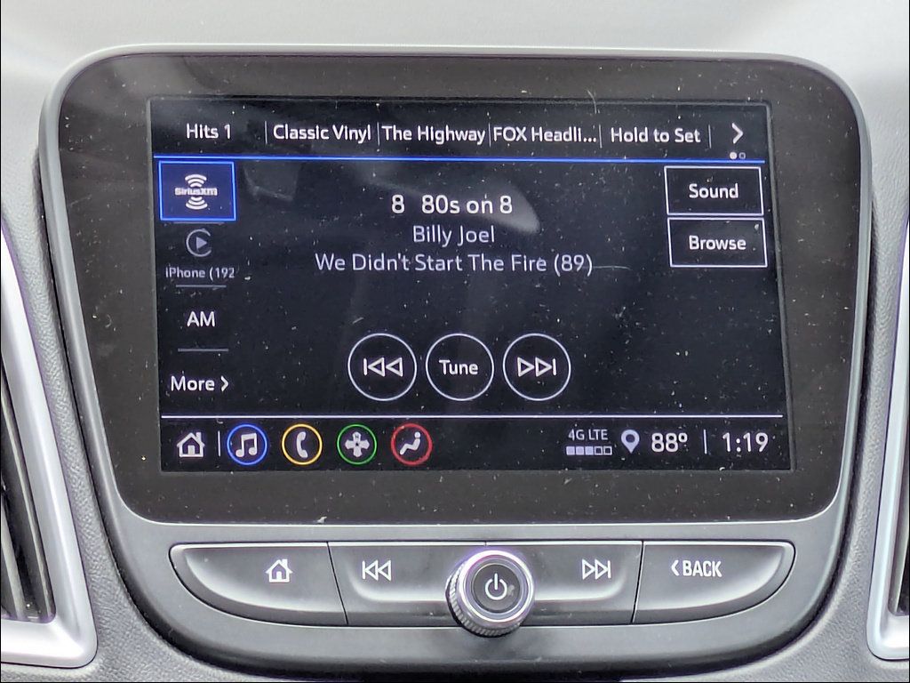 Used 2025 Chevrolet Malibu LT FWD image 21