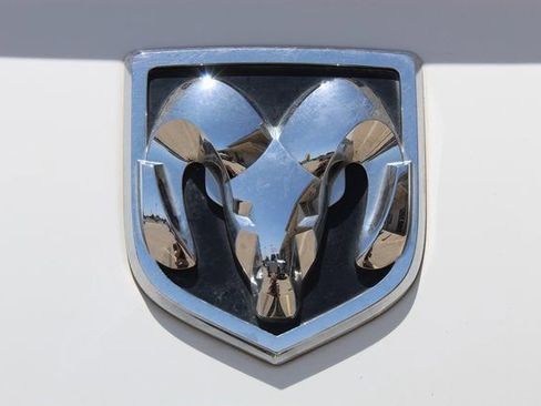 Used 2018 RAM 2500 Big Horn image 23